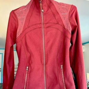 Women’s Lululemon Define Jacket. Luon